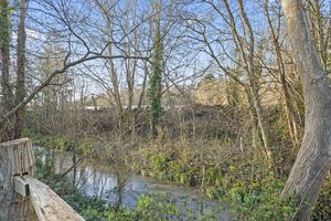 Photo 14- click for photo gallery